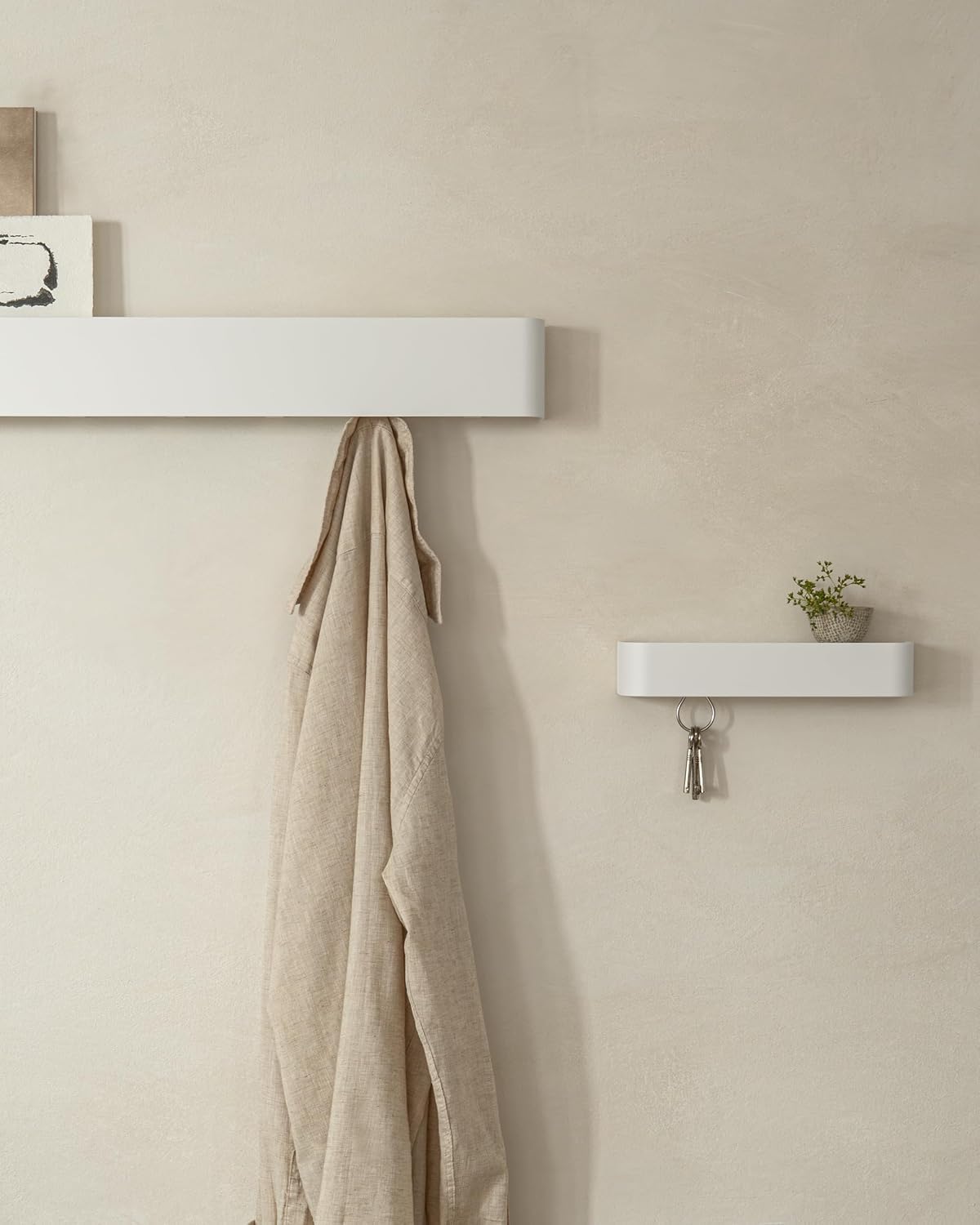 Kazai. Key Holder for Wall 'Tone' | Minimalist Key Hooks Design from Berlin | Modern Key Hanger with Metal Shelf | Key Hook Wall Mounted as Hallway Furniture | Black