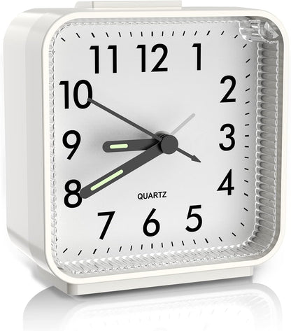 Analog Alarm Clock, Bedside Clocks Battery Powered, Silent Non Ticking Travel Clock with Night Light, Snooze, Easy Set, Clock for Heavy Sleepers Kids Elder Travel Bedroom Office, Pink