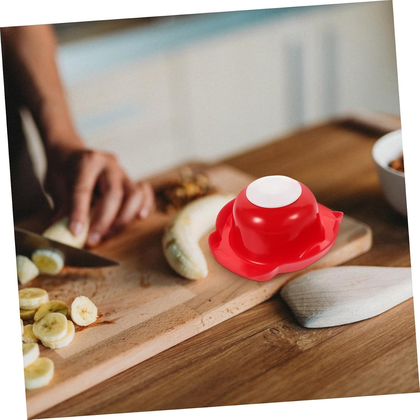 SOLUSTRE Vegetable Cutter Grater Finger Guard 3-Piece Shredding Tool for Potatoes Carrots and Cucumbers Sturdy Kitchen Gadget for Safe Vegetable Slicing