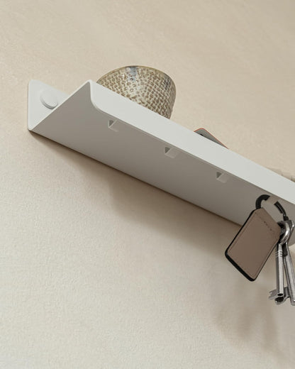 Kazai. Key Holder for Wall 'Holmsen' | Minimalist Key Hooks Design from Berlin | Modern Key Hanger with Metal Shelf | Key Hook Wall Mounted as Hallway Furniture | Sand Taupe