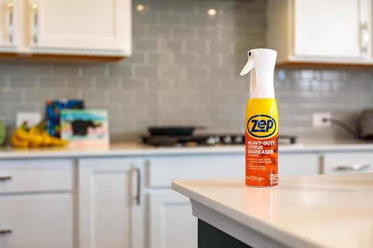 Zep Heavy Duty Citrus Degreaser and Cleaner Mist -16 fl oz ZUCIT20 - Removes Oil, Grease, Adhesive & Kitchen Soil, In Hard-To-Reach Areas