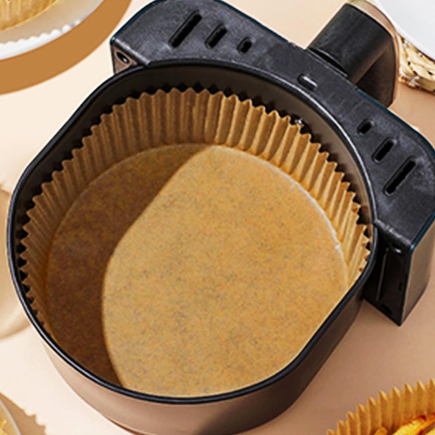 Air Fryer Liners Disposable Paper,100Pcs Airfryer Paper Liners,Non Stick Parchment Paper Liners,Food Grade Air Fryer Accessories for Microwave Oven Steamer 6.3inch Round