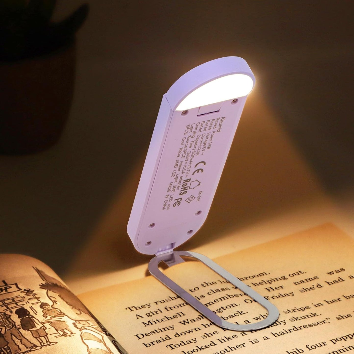 Akomid USB Rechargeable Book Light for Reading in Bed, 8 LEDs Bookmark Style Clip on, Eye-Cared Amber Light Mode for Kids, Blue Light Blocking, Stepless Dimming,Khaki