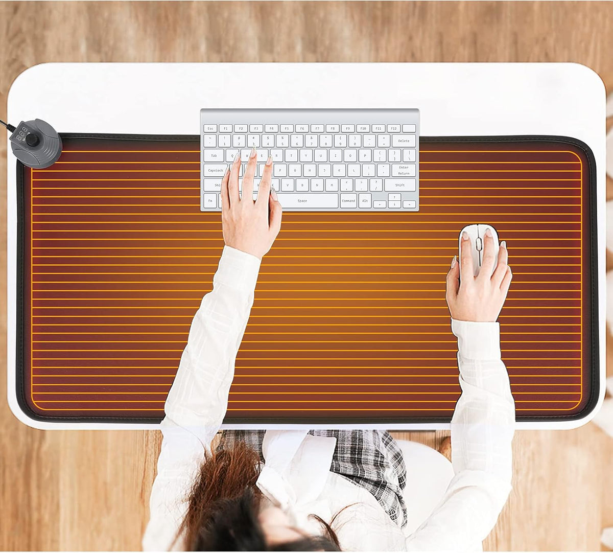 Mymyth Heated Desk Pad, Warm Mouse Pad, Foot Warmer - 8 Speeds Heated Control with Digital Display - 31.5‘’×17.5” Extended Edition Gaming Mouse Mat - Auto Shutoff