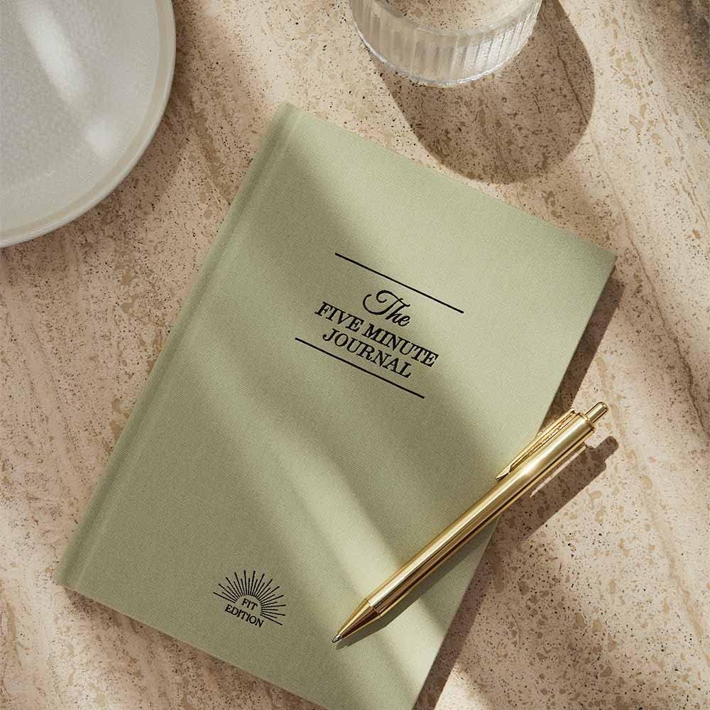 Intelligent Change The Five Minute Journal - Original Daily Gratitude Journal for Women & Men - Mindfulness, Happiness & Daily Reflection - Undated Planner - Affirmation Journal - Gifts for Women