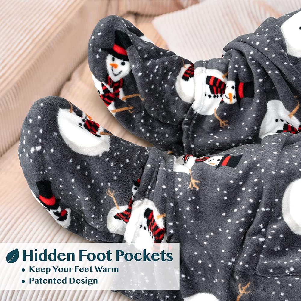 PAVILIA Fleece Blanket with Sleeves, Foot Pockets for Women Men Adults, Plush Wearable Blanket Throw Wrap, Warm Snuggle Blanket Robe, Cozy Gift Ideas Wife Mom, Dark Purple