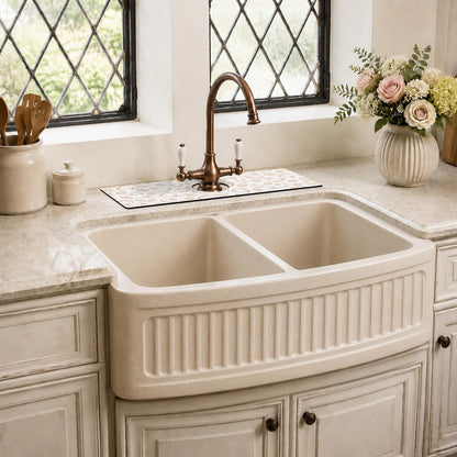 Light Brown White Checkered Kitchen Sink Splash Guard Faucet Mat,Faucet Non-Slip Absorbent Mat,Farmhouse Sink Splash Guard Behind Faucet for Kitchen Bathroom, 15"x5.5"