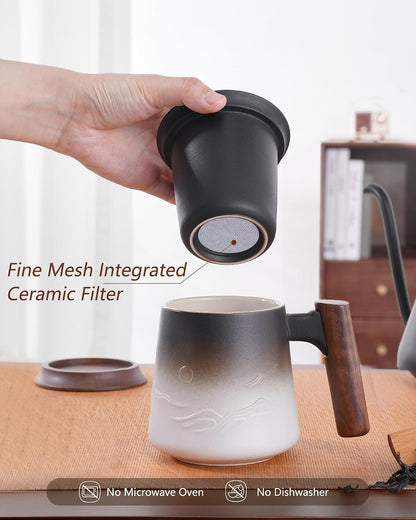 ZENS Tea Mug with Infuser and Lid for Loose Leaf Tea Steeper, 16.9oz Moss | Embossed Ceramic Tea Cup with Infuser for Herbal Tea Difussers, Tea Lovers Gifts, Nature Wood Handle