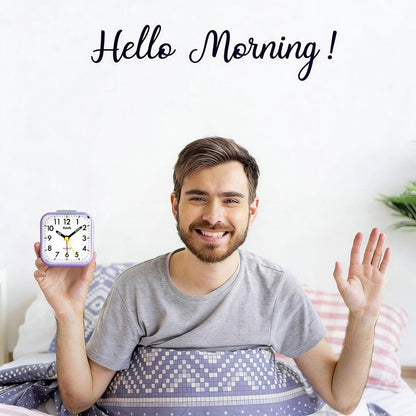 Analog Alarm Clock, Silent No Ticking Battery Operated Travel Alarm Clock with Night Light, Snooze, Loud Alarm, Luminous, Quiet Small Desk Clock for Bedrooms Deep Sleeper Adults Kids, Easy Set