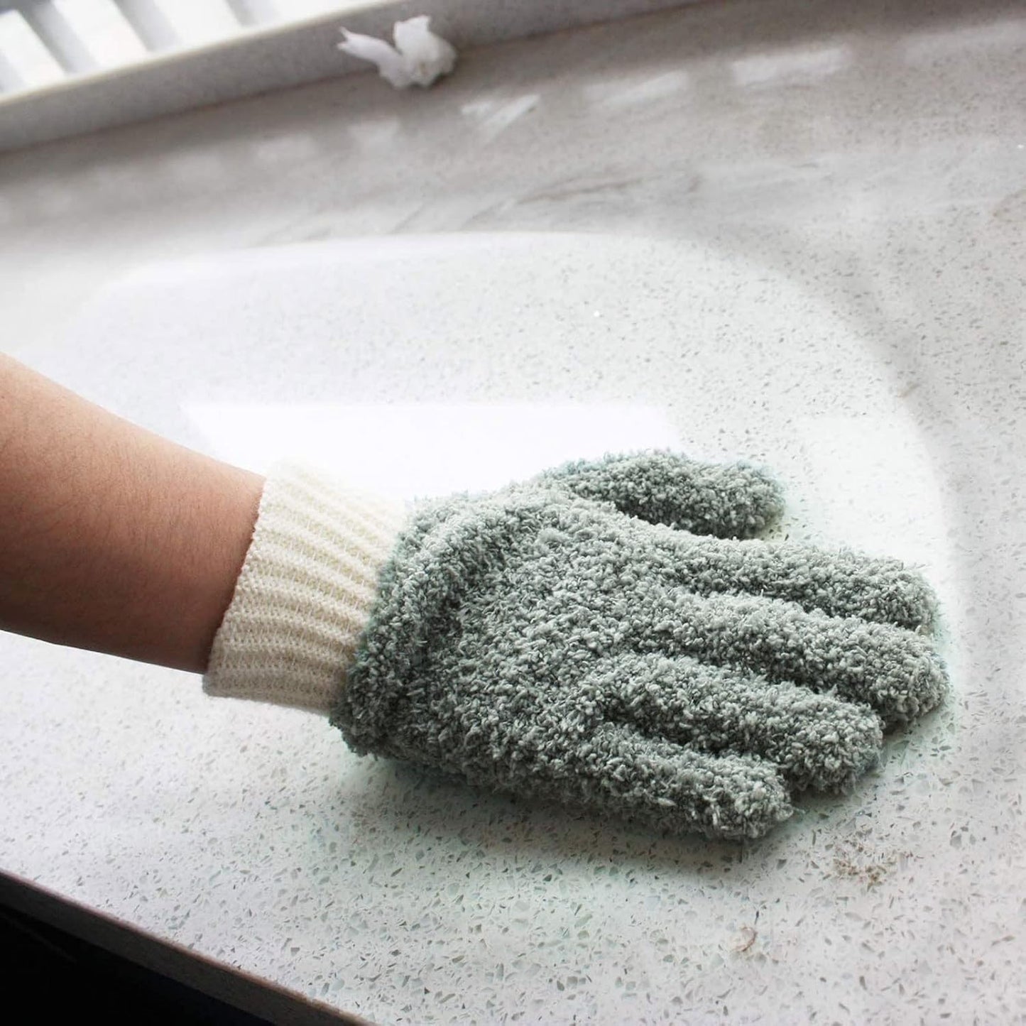 MIG4U Microfiber Dusting Gloves House Cleaning Glove for Blinds, Windows, Shutters, Furniture, and Car, Reusable Lint-Free Blue 1 Pair S/M