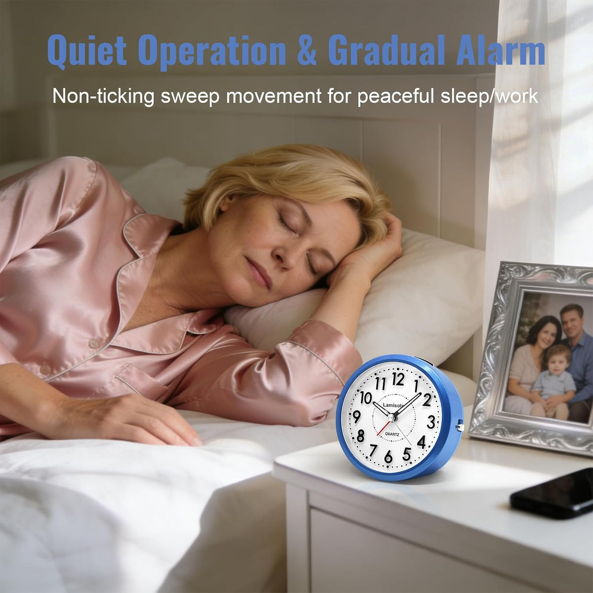 Lamisola 4 Inch Alarm Clock for Bedrooms, Small Analog Desk Clock, Black