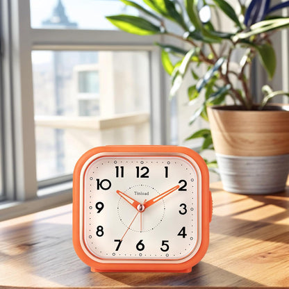 Tinload 4.3" Vintage Retro Analog Alarm Clock, Super Silent Non Ticking Clock with Manual Light, Snooze, Battery Operated, Simply Design, for Living Room, Bedroom, Bedside, Desk(Blue-V2)