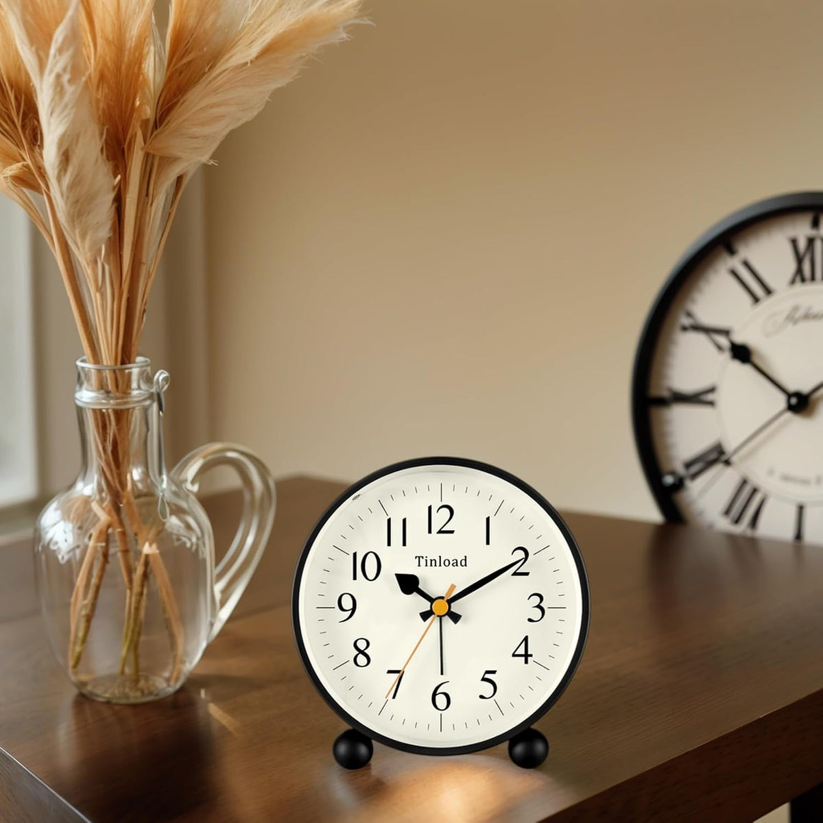 Tinload 4.5" Vintage Retro Analog Alarm Clock, Super Silent Non Ticking Small Clock with Manual Light, Snooze, Battery Operated, for Living Room, Bedroom, Bedside, Desk(Blue)