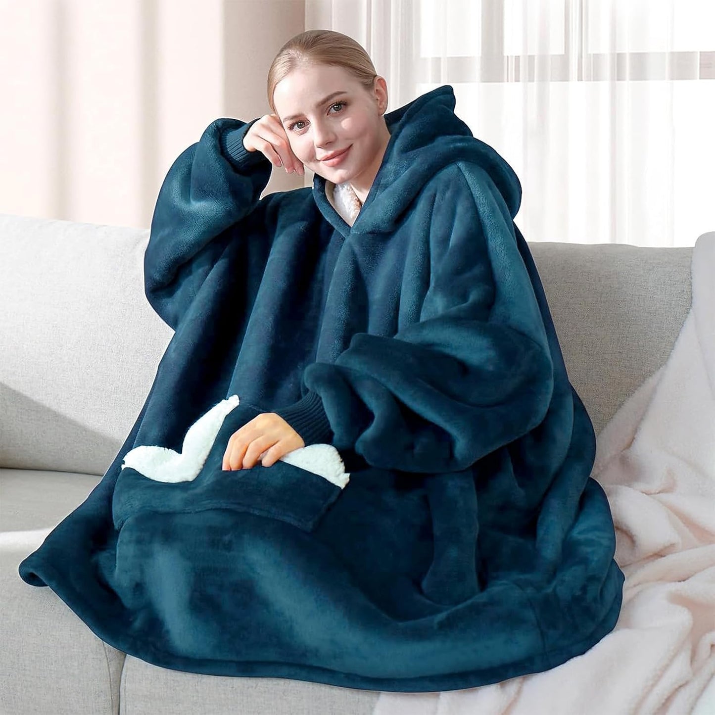 Wearable Blanket Hoodie, Oversized Sherpa Fleece Sweatshirt Blanket with Giant Hood Pocket and Sleeves for Adult, Warm & Cozy Grey Blanket Gifts for Women