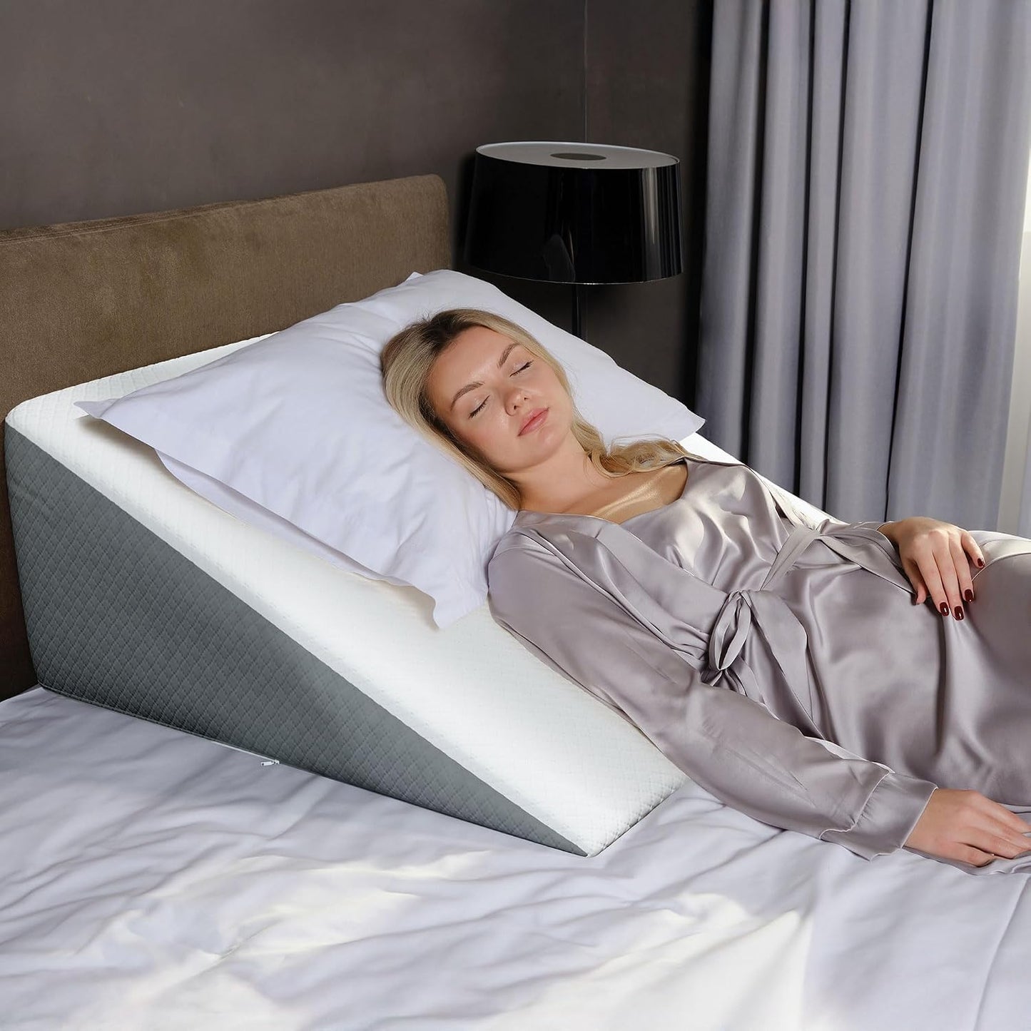 Kolbs Leg Elevation Pillow for After Surgery | Flat Top Bed Wedge Bolster Pillow for Legs | Foot, Knee, Ankle Elevation Post Surgery (Flat Top 7" Height)