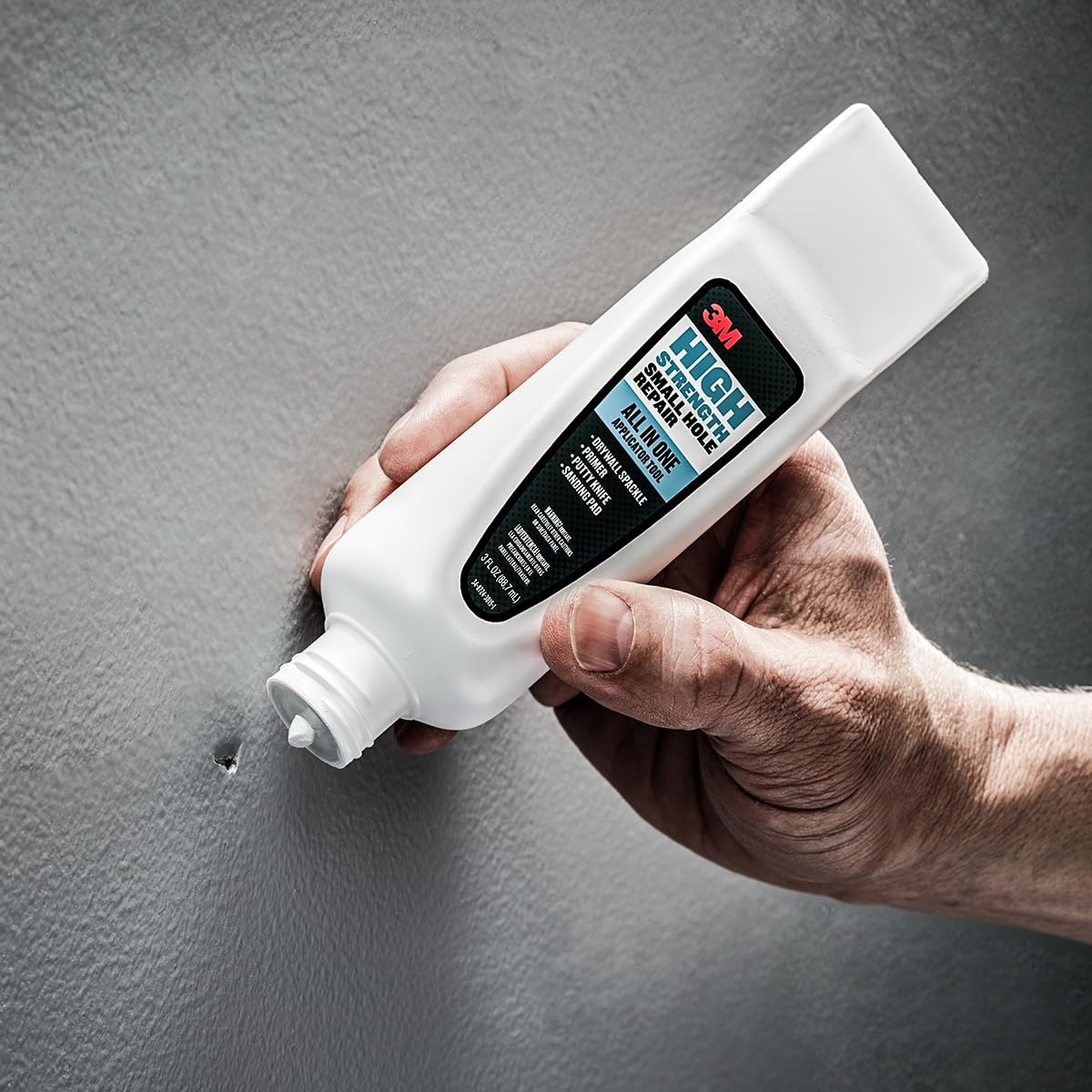 3M High Strength Small Hole Repair, All-in-One Applicator Tool | Quick and Easy Repair for Nicks and Nail Holes, Includes Putty Knife, Spackle, and Sanding Pad For Wall Repairs