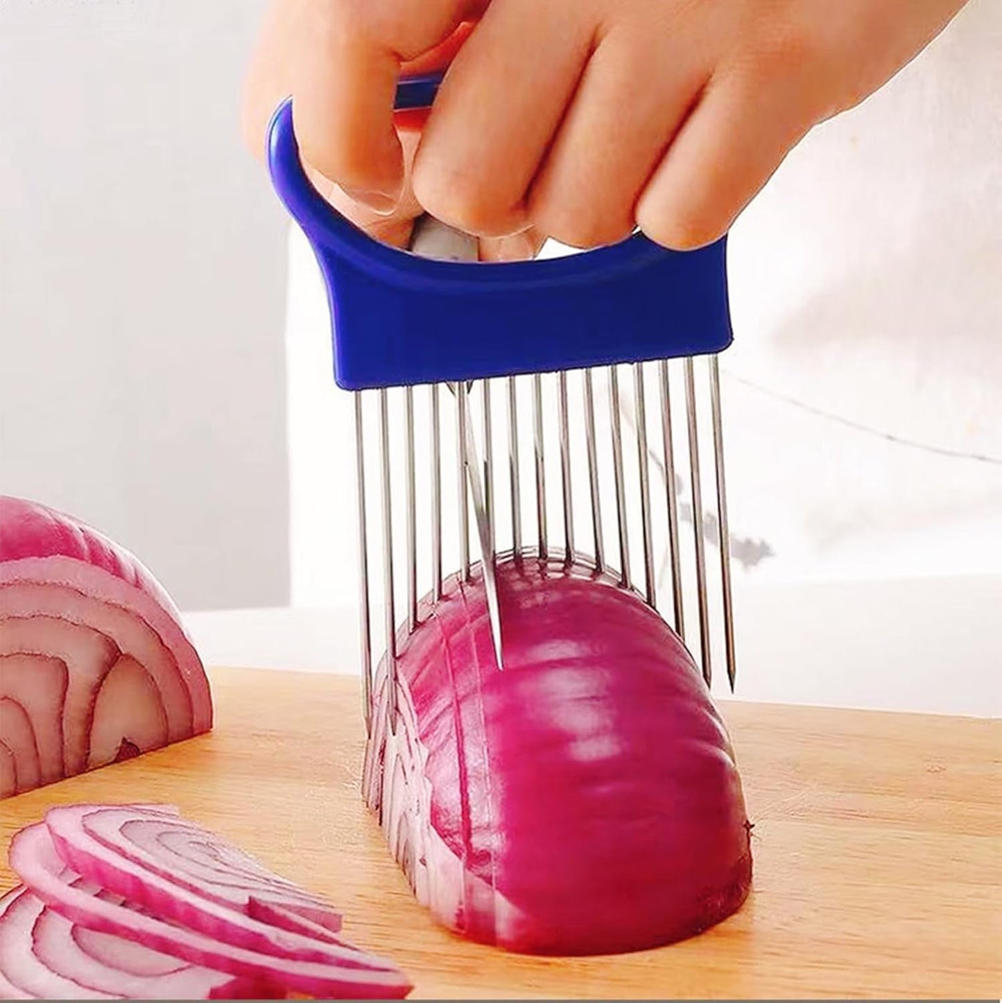 YVPSI 4pcs Onion Holder Slicer Stainless Steel Onion Slicer Tool for Lemon | Onion Cutter with Cover Vegetable Chopper Tomato Potato Onion Slicer Food Slicer Assistant Tool for Slicing Lemon Fruit Meat
