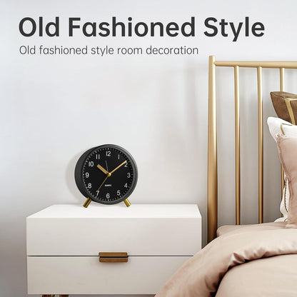 JALL Analog Alarm Clock, 4 inch Super Silent Non Ticking Small Clock with Night Light, Battery Operated, Simple Design, Old Fashioned Style Ideal Decor, for Bedroom, Bedside, Desk, Adult, Gift, Green