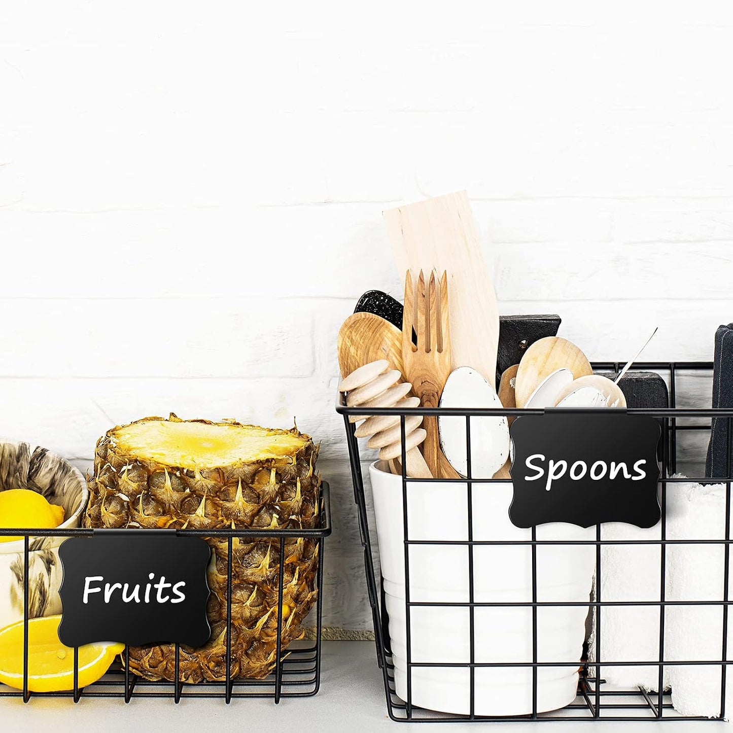 Plastic Basket Bin Label Clip on Removable Basket Label Kitchen Pantry Basket Label Clip with White Chalk Markers Kitchen Clip Label Holders for Storage Bin Clip Basket Box Hanging Label (18 Pieces)