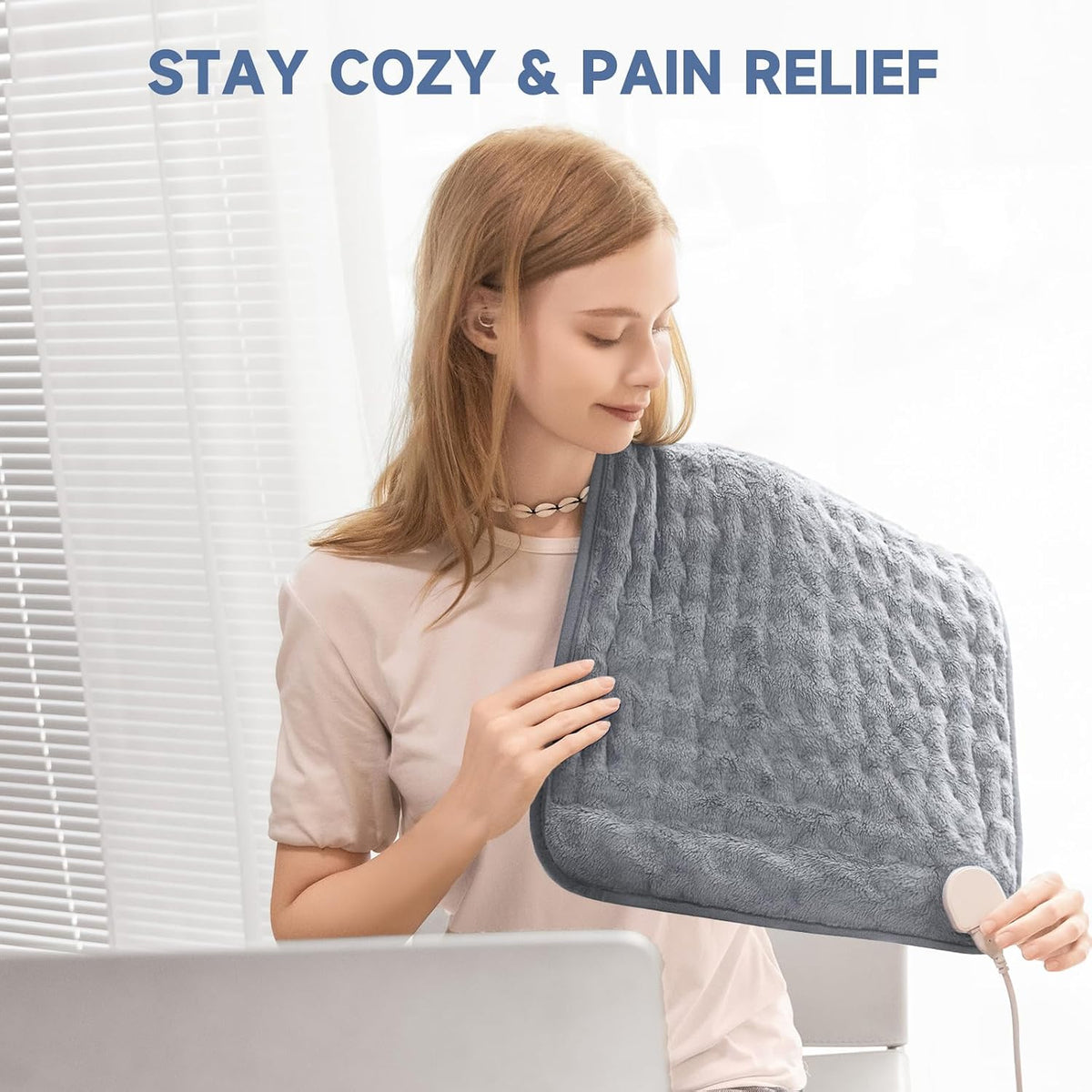 Heating Pad for Back, Neck, and Shoulder Pain Relief, Electric Heat Pad with 6 Heat Levels, Moist Heat Option, Auto Shut-Off, Birthday Christmas Gift for Women Men Mom Dad Grandma, Gift for her