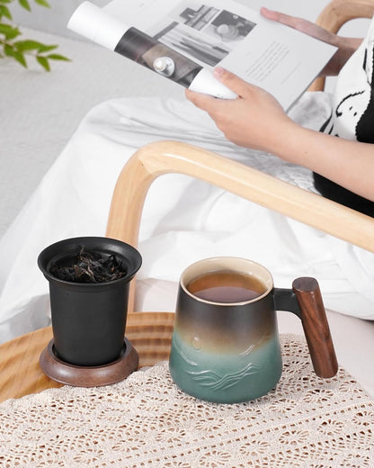 ZENS Tea Mug with Infuser and Lid for Loose Tea Steeper, 14.5oz Blue | Embossed Ceramic Tea Cup with Infuser for Herbal Tea Difussers, Tea Lovers Gifts, Modern Organic Wood Handle