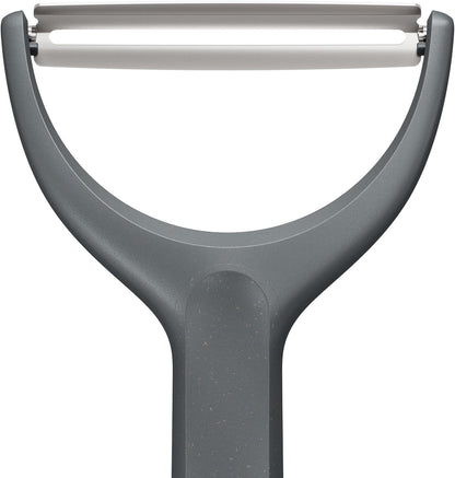 Zyliss Swivel Peeler – Ultra-Sharp Stainless Steel Blade for Potatoes, Carrots & Soft Fruits – Ergonomic Wheatstraw Grip – Built-in Eye Cutter & Safety Cover – Dishwasher Safe – Vegetable Peeler