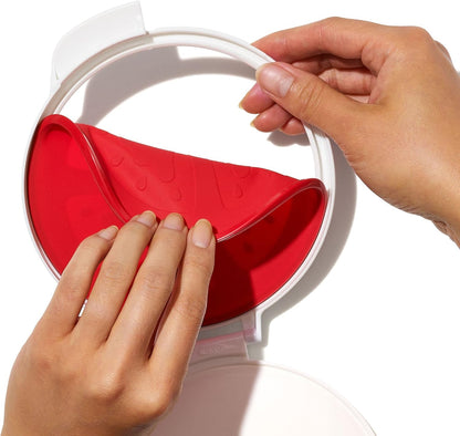 OXO Good Grips Cut & Keep Silicone Onion Keeper