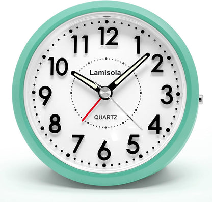 Lamisola 4 Inch Alarm Clock for Bedrooms, Small Analog Desk Clock, Black