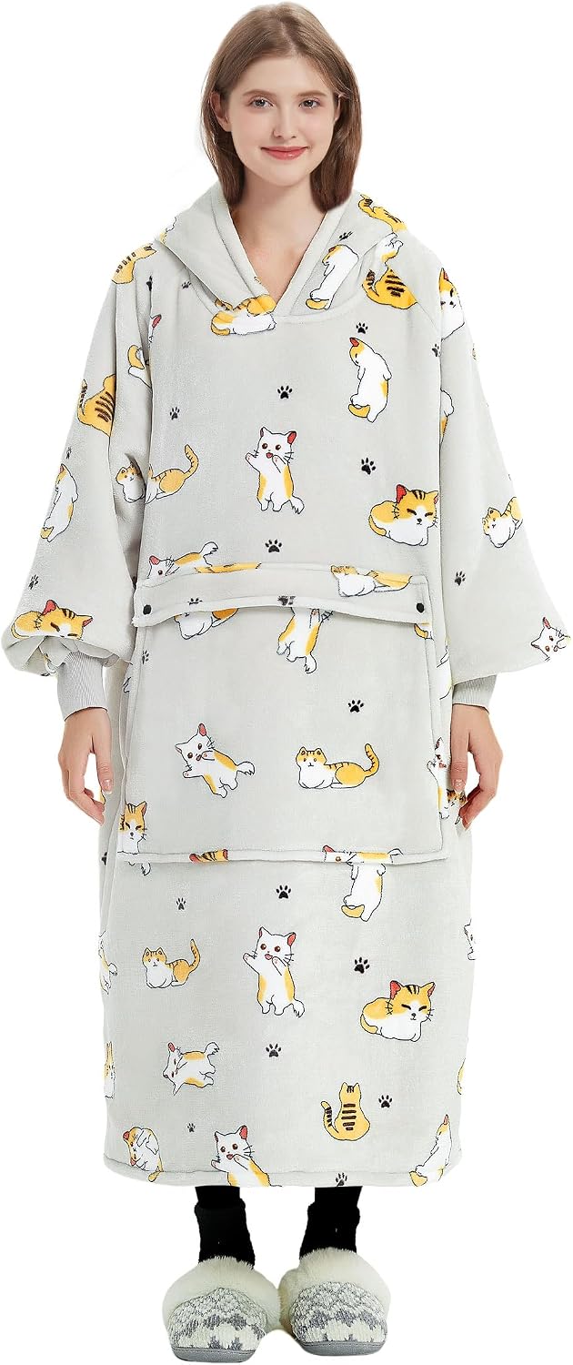 Wearable Blanket Hoodie for Adults With Pocket Strawberry Hoodie | Sherpa, Fuzzy Blanket Hoodie, Oversized Sweatshirt Blanket, Kangaroo Pouch, Cute Birthday Gifts for Sister, Cute Stuff