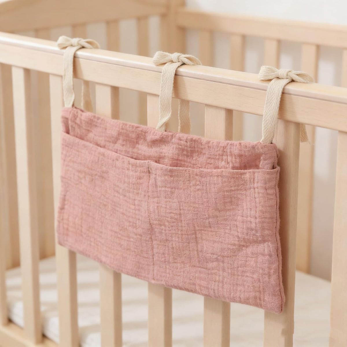 Baby Bedside Hanging Storage Bag Muslin Cotton Teddy Bear, Crib Diaper Caddy Organizer 2 Pockets, Nappy-Dormitory Nursery Organization Holder for Cribs, Playard or Wall Milk Bottle Bib Organizing