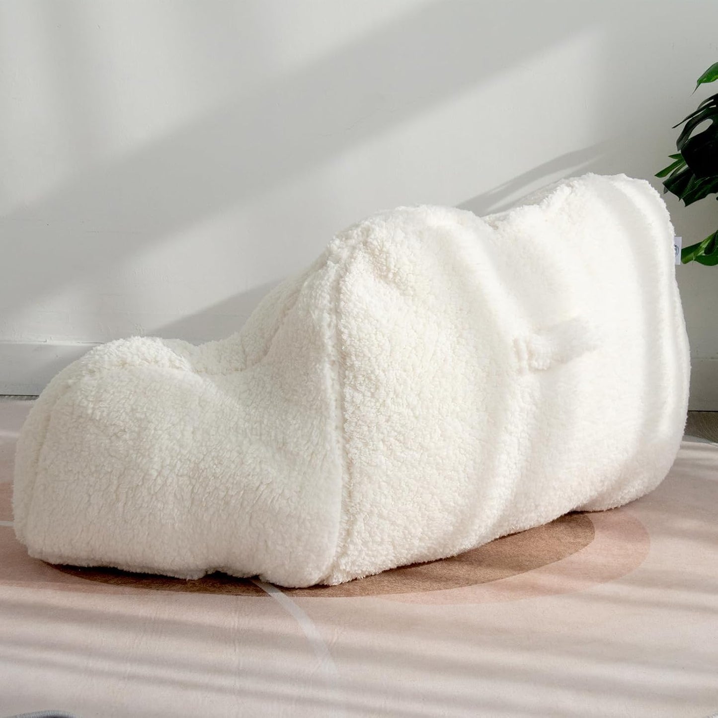 Reading Pillow for Kids/Teens/Adults, Bed Rest Wedge Backrest Pillows for Sitting in Bed with Arms Back Support for Watching TV/Gaming/Relaxing, Dorm Essentials, Ivory