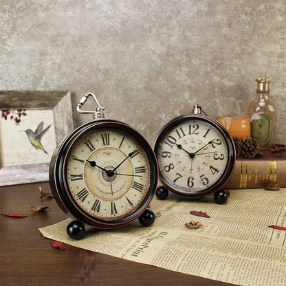 Maxspace 5.2in Analog Clock, Retro Silent Desk Clock Non-Ticking & Battery Operated with Quartz Movement,Clock Decor for Bedroom Living Room