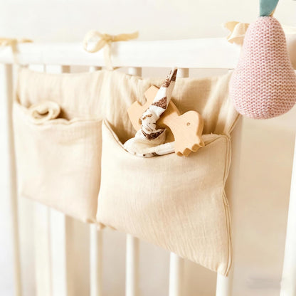 Baby Bedside Hanging Storage Bag Muslin Cotton Teddy Bear, Crib Diaper Caddy Organizer 2 Pockets, Nappy-Dormitory Nursery Organization Holder for Cribs, Playard or Wall Milk Bottle Bib Organizing