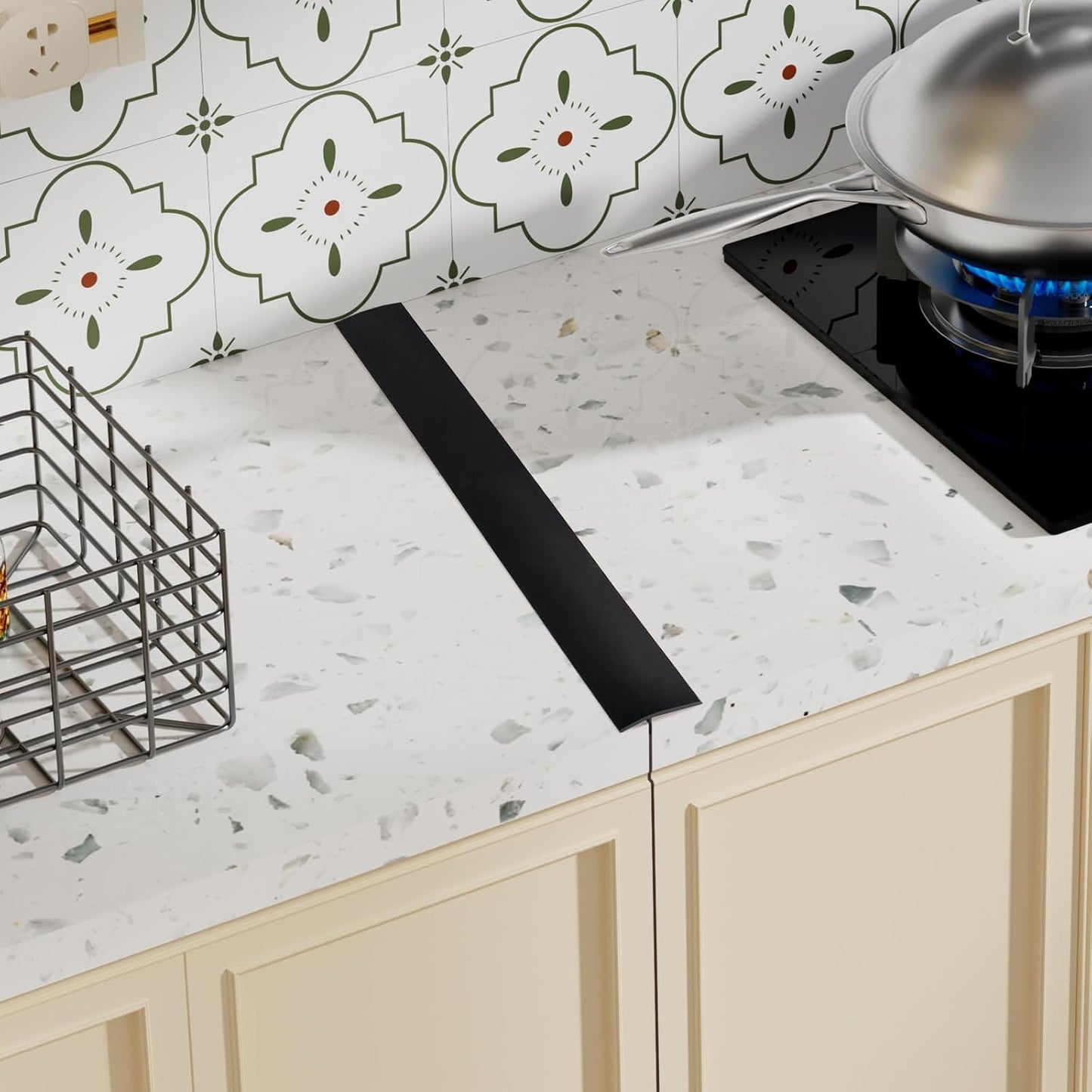 2 Pack Silicone Stove Gap Covers, 21 Inch Stove Guards Between Stove and Counter, Easy to Clean, Black