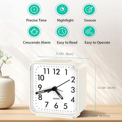 ORIA Analog Alarm Clock, Battery Operated Analog Travel Clock, Small Bedside Clock with Night Light, Snooze, Gradual Rise Alarm, for Bedroom, Office, Travel