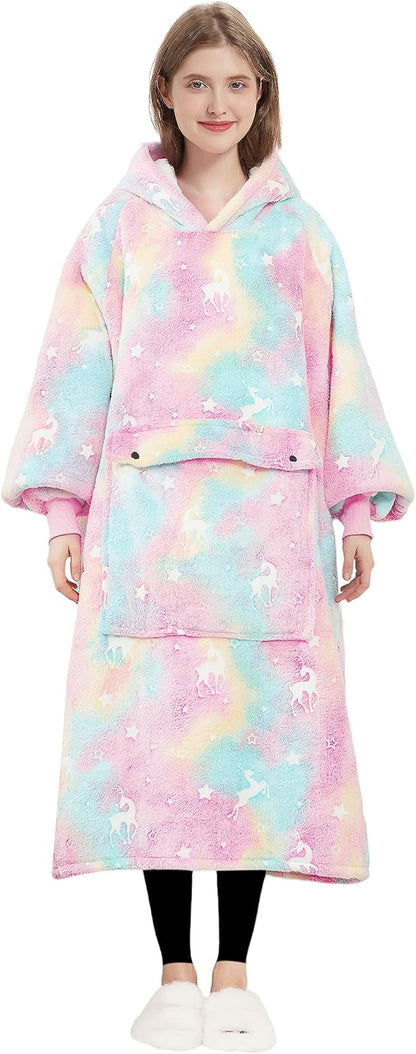 Wearable Blanket Hoodie for Adults With Pocket Strawberry Hoodie | Sherpa, Fuzzy Blanket Hoodie, Oversized Sweatshirt Blanket, Kangaroo Pouch, Cute Birthday Gifts for Sister, Cute Stuff