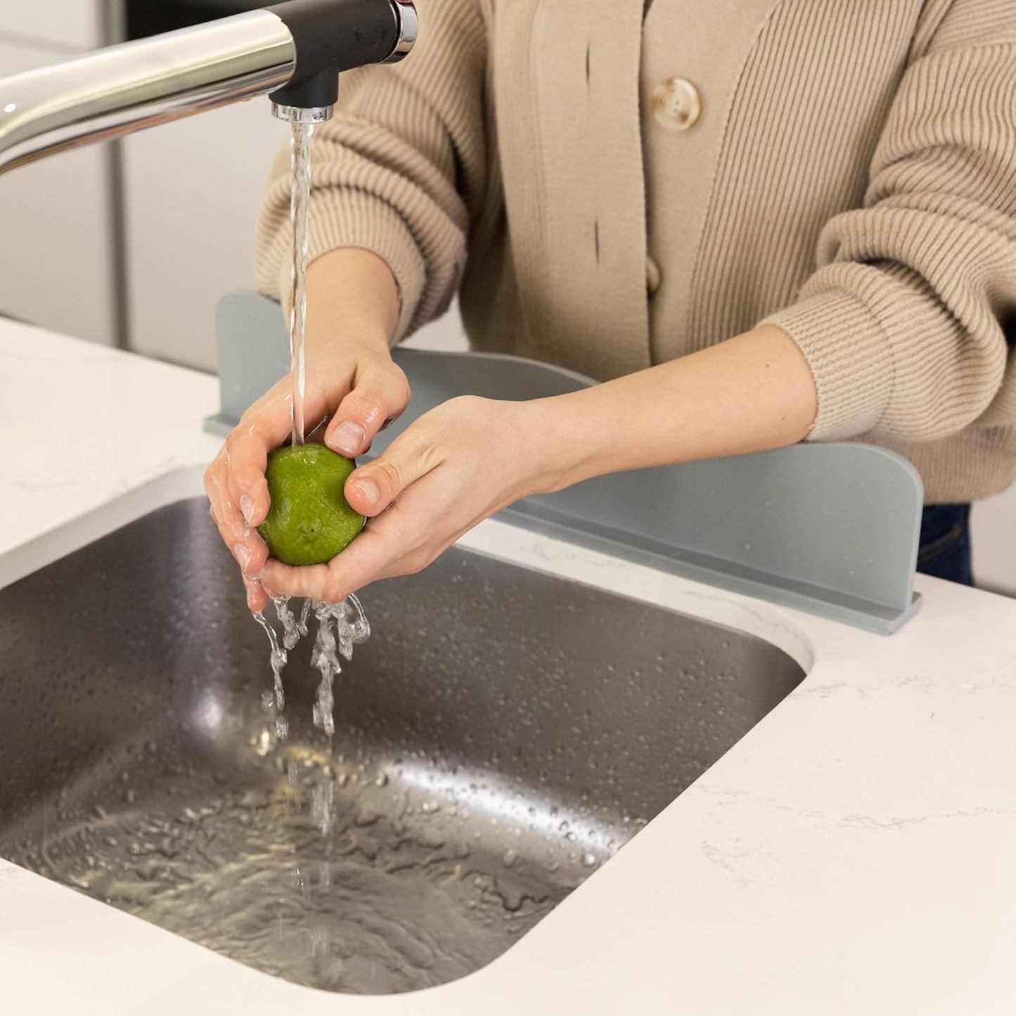 TYOARO Sink Splash Guard Behind Faucet for Kitchen, Silicone Non-Slip Base | Non-slip suction base, fits kitchen and bathroom sinks, dishwasher safe