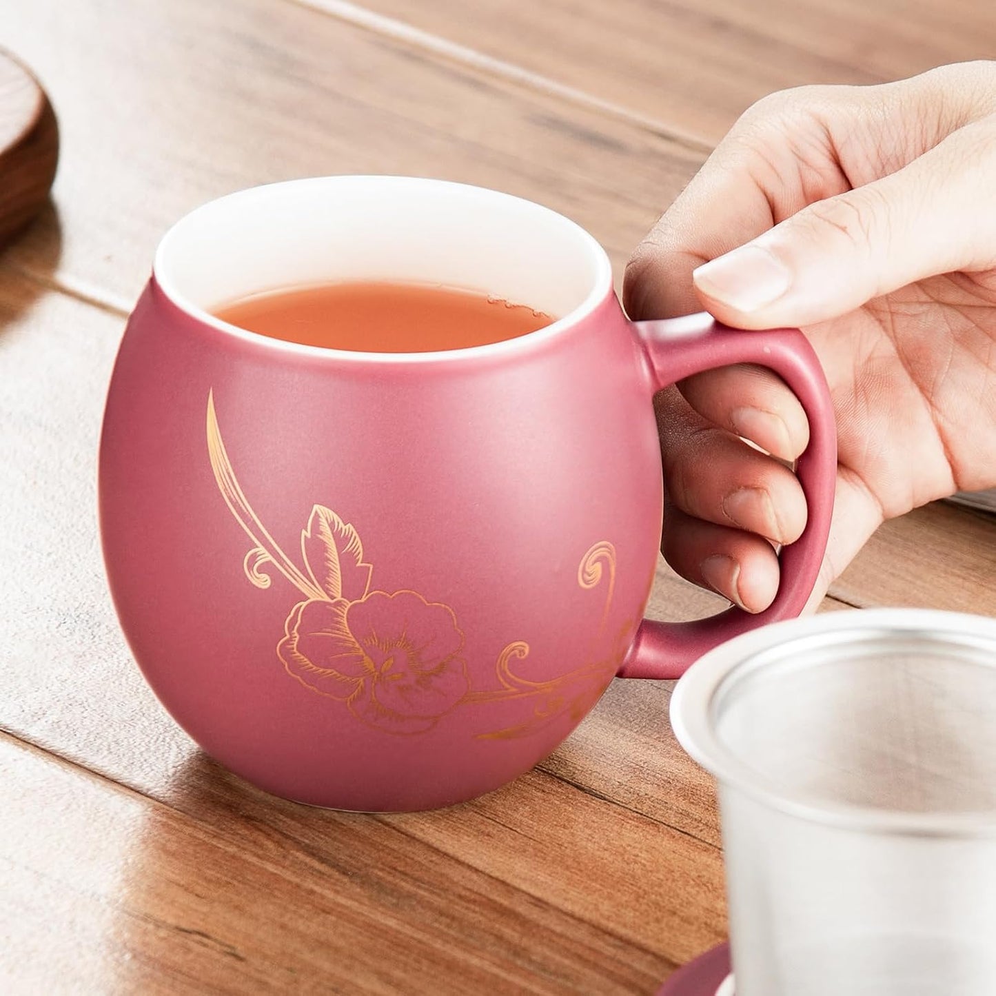 Yundu 12 OZ Matte Purple Ceramics Teacup with Infuser and Lid, Mug with Lid for Steeping - Stainless Steel Infuser for Loose Leaf Tea, Home Office Gift for Tea Lovers