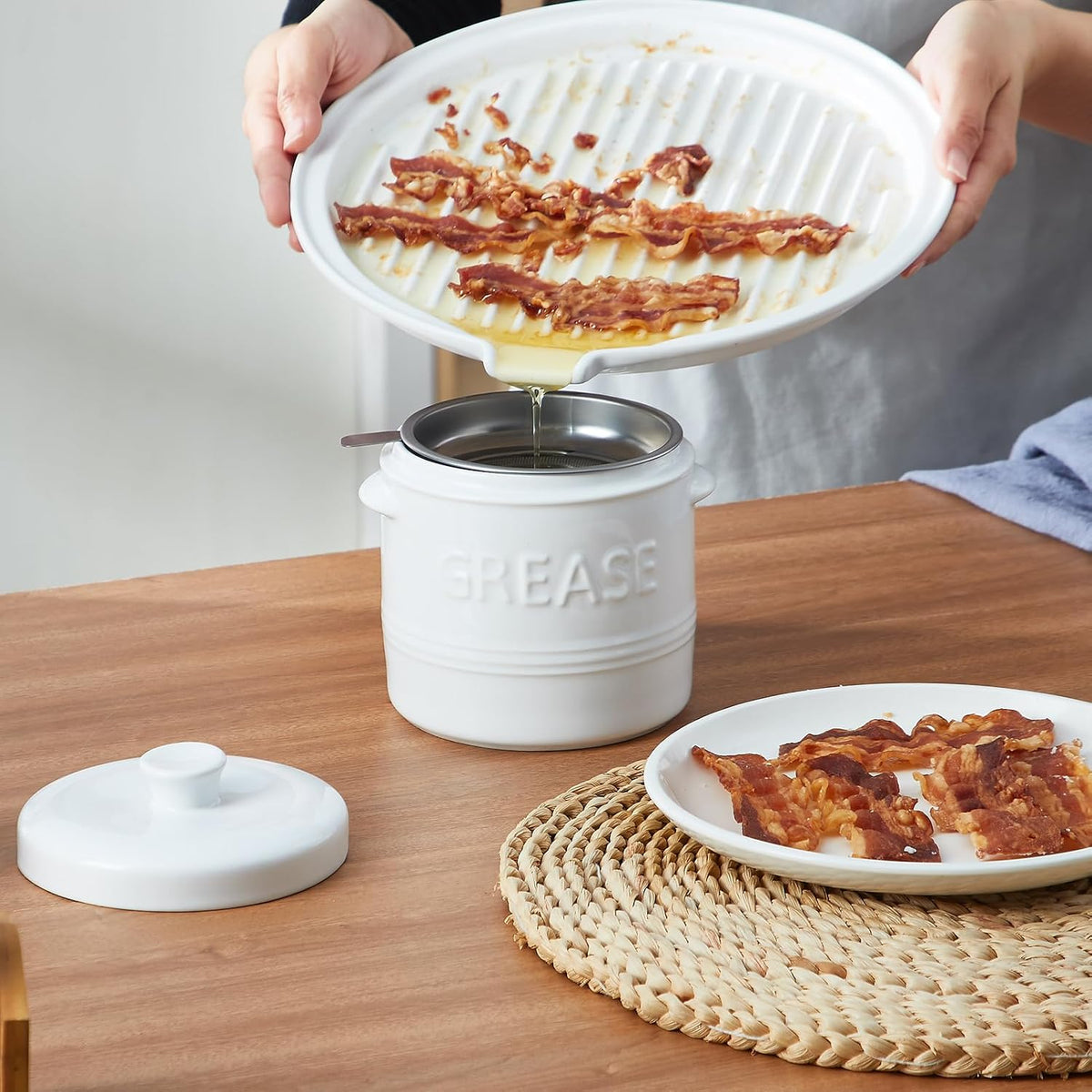ONEMORE Microwave Bacon Cooker, 13" Ceramic Bacon Tray with Splatter Cover