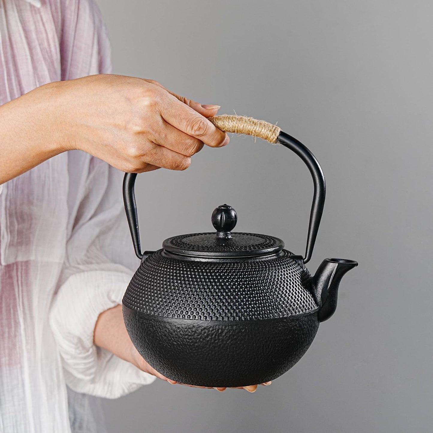 Sungmor Black Cast Iron Teapot Warmer - Base with Candle Holder | Heat Retaining Stand for Tetsubin or Glass & Ceramic Teapots