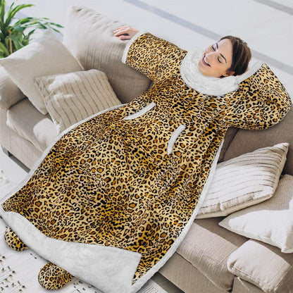PAVILIA Fleece Blanket with Sleeves, Foot Pockets for Women Men Adults, Plush Wearable Blanket Throw Wrap, Warm Snuggle Blanket Robe, Cozy Gift Ideas Wife Mom, Dark Purple