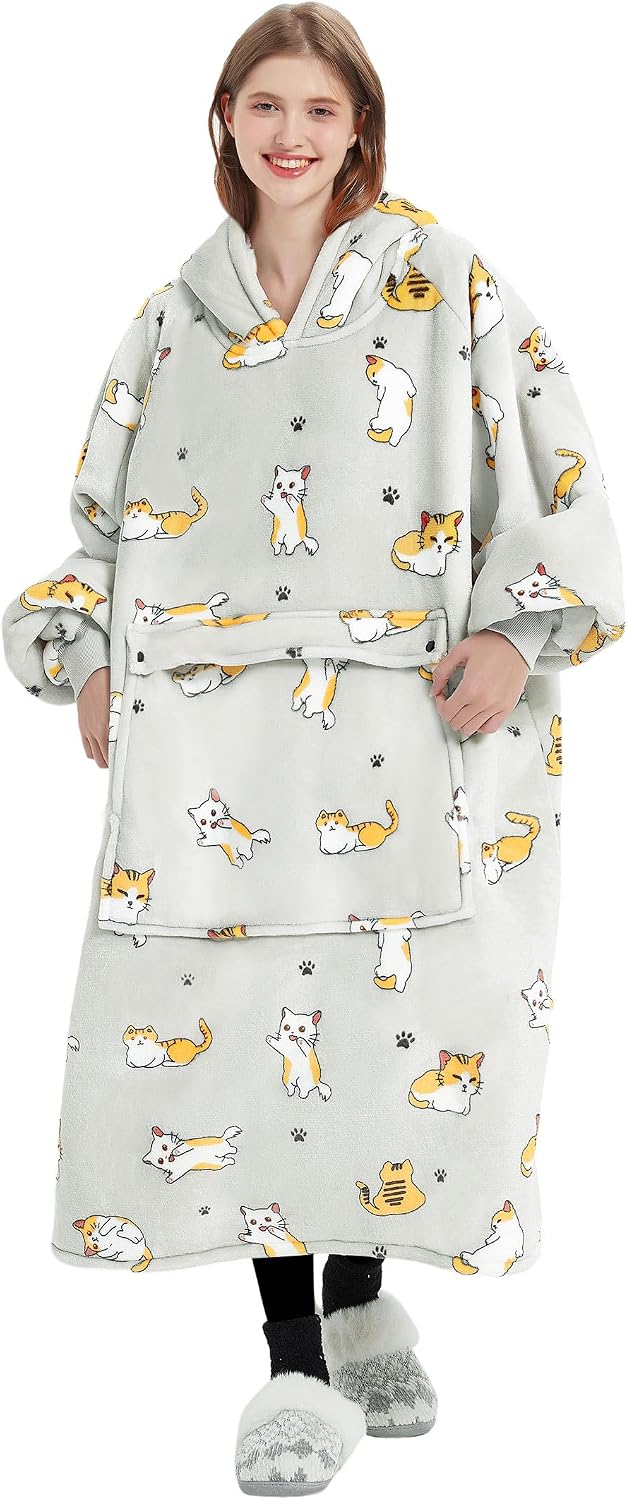 Wearable Blanket Hoodie for Adults With Pocket Strawberry Hoodie | Sherpa, Fuzzy Blanket Hoodie, Oversized Sweatshirt Blanket, Kangaroo Pouch, Cute Birthday Gifts for Sister, Cute Stuff