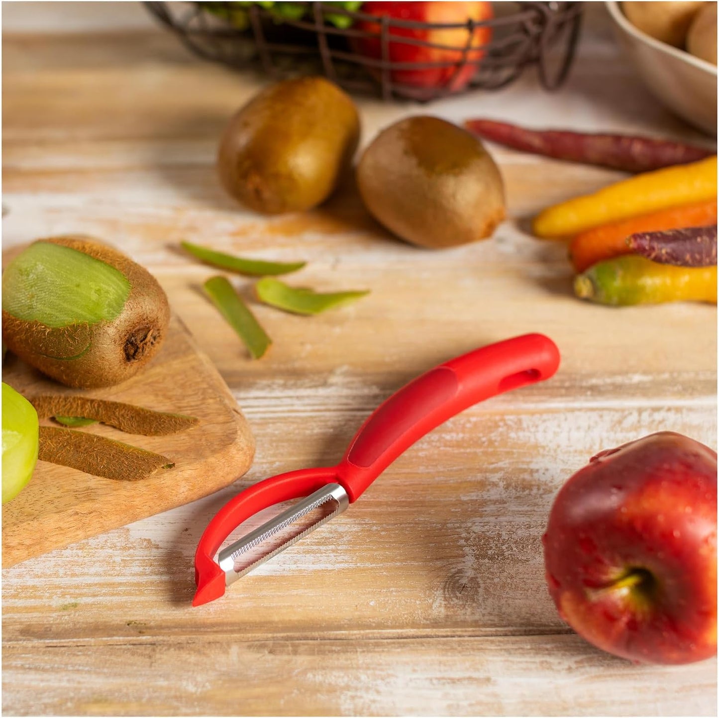 Kuhn Rikon Serrated Piranha “Swivel” Peeler 7.25” Green