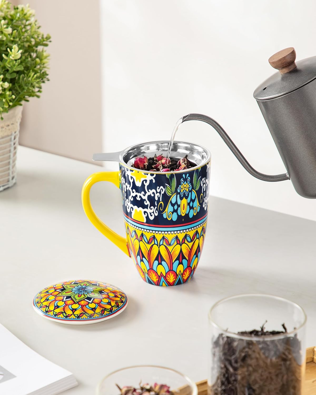 vancasso 18 Oz Tea Infuser Mug with Lid, Mint Petal Whirl | Eye catching Bohemian pattern, adds charm to any tea corner, ceramic mug with infuser, microwave and dishwasher safe