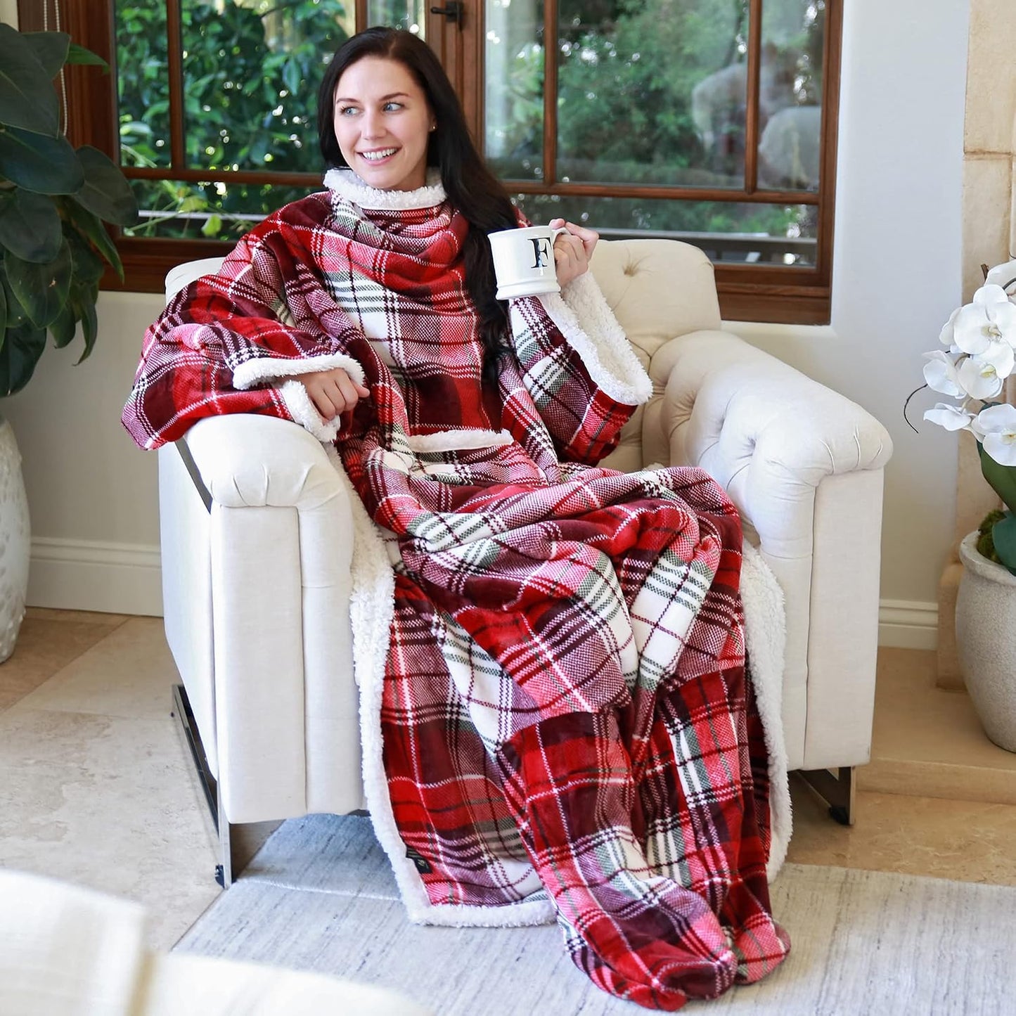Catalonia Wearable Blanket with Sleeves & Foot Pocket for Adults | Soft Fleece Throw Wrap with Hands-Free Comfort, Perfect for Reading, TV Time & Relaxing, Christmas Gift for Women & Men