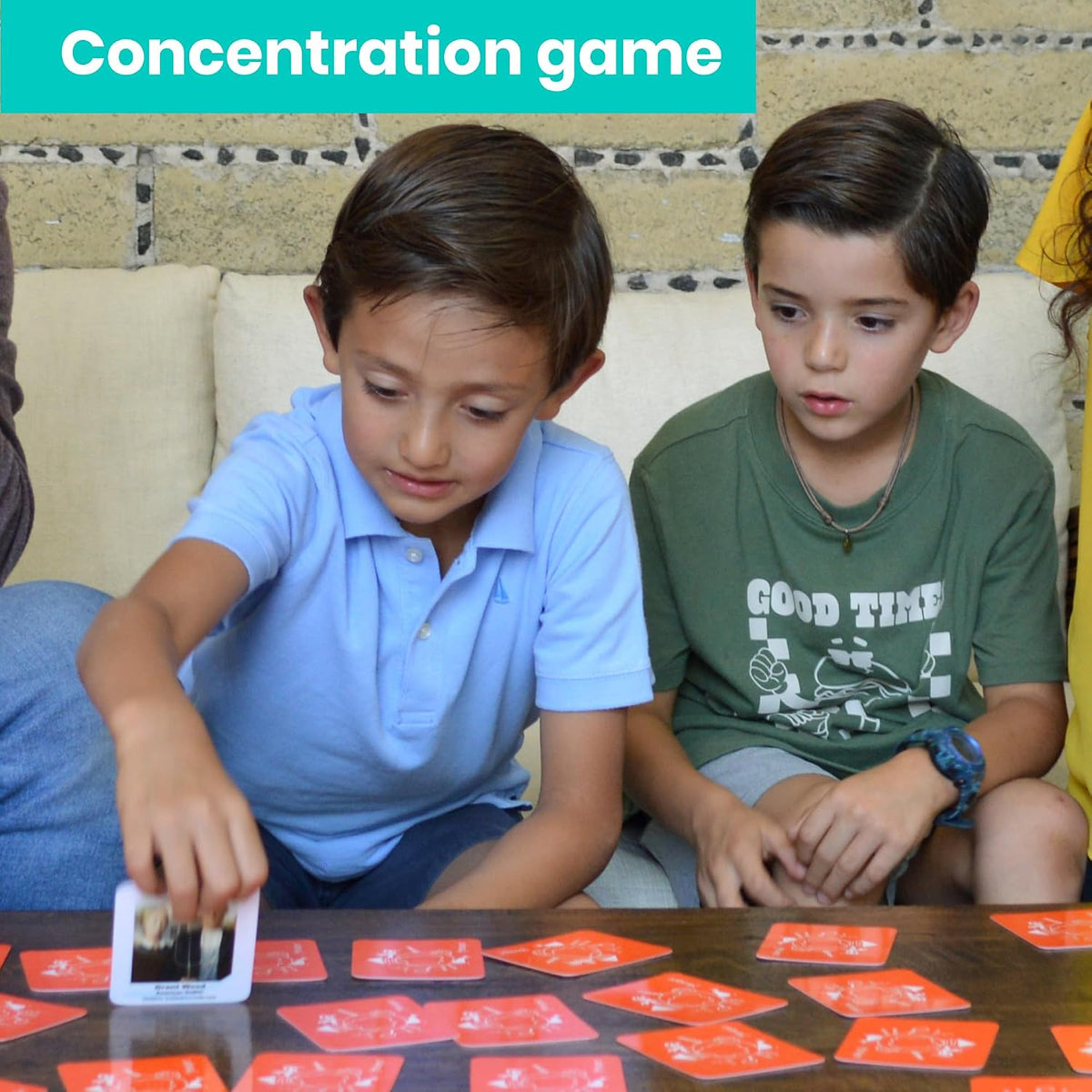 Menique Explore the World Memory Matching Game – Geography Game with 100 Photo Cards, 50 Countries, Flags & Landmarks – Travel Card Game with Educational Booklet, Ages 3+