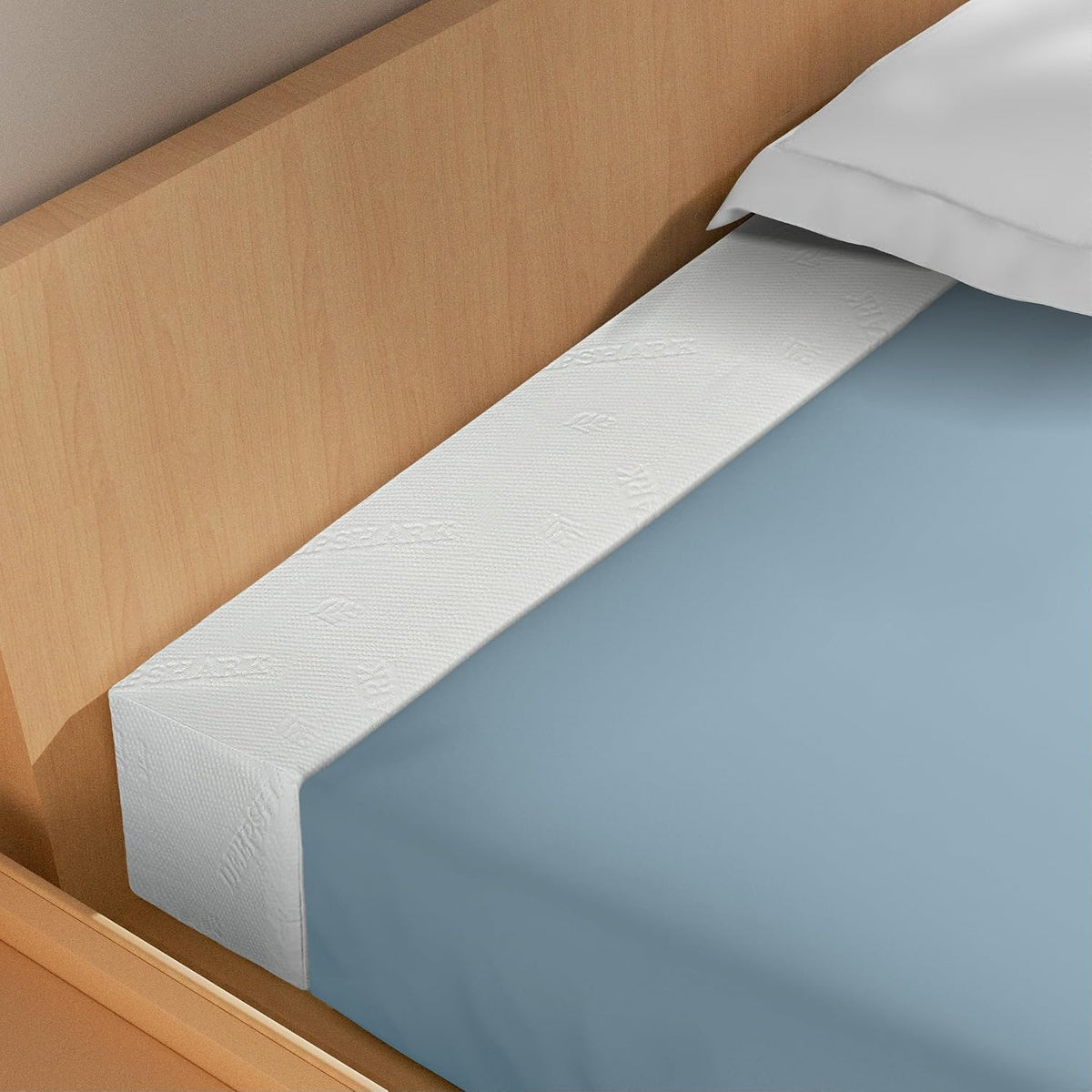 DEEPSHARK Mattress Gap Filler, Bed Gap Filler for Twin,Mattress Extension for Headboard Seams, Bed Space Cracks White(39"×4"×6", Twin/XL)