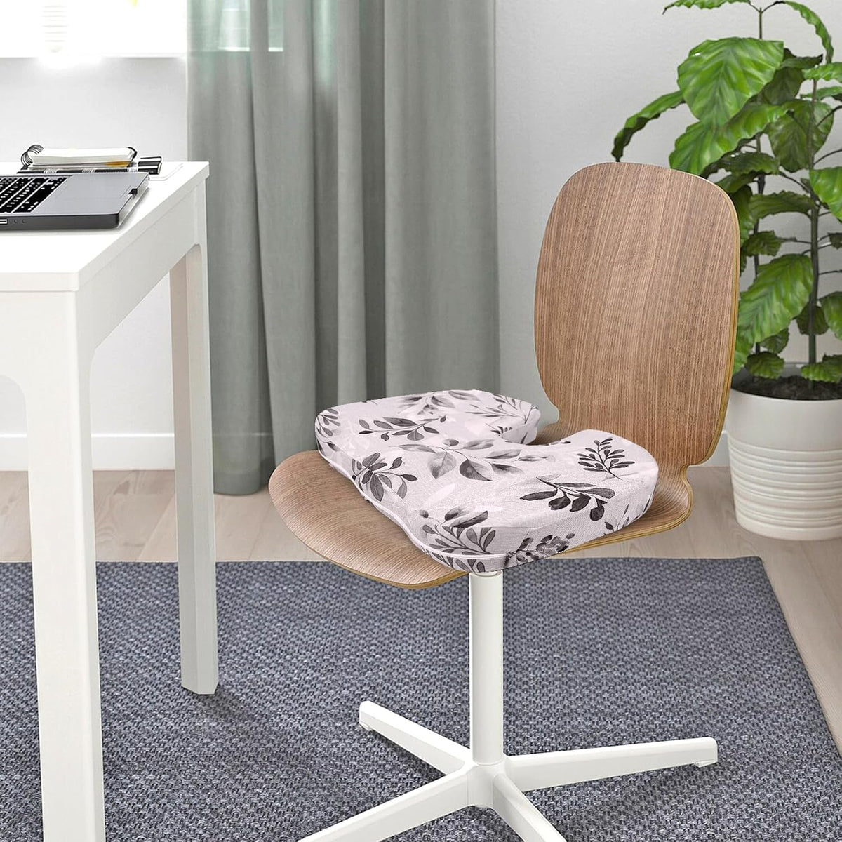 Tailbone Pain Relief Cushion, Memory Foam Seat Cushion for Coccyx Sciatica Pain Pressure Relief Office Desk Chair