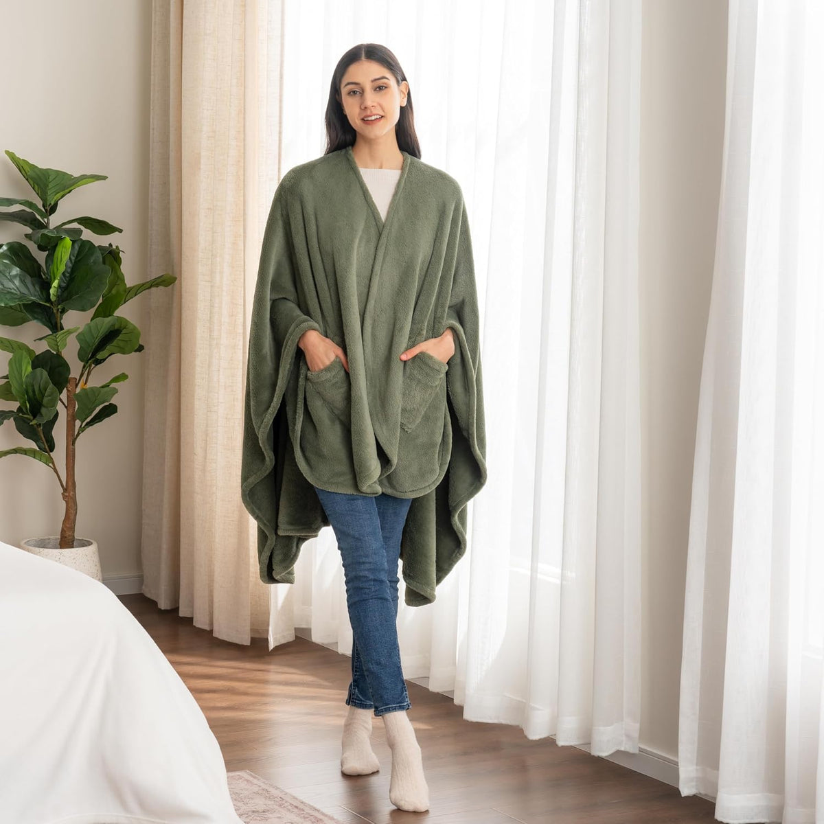 Berkshire Blanket Primalush™ Wearable Blanket, Cozy Loungewear Pocketed Plush Cape Wrap for Adults & Teens(Purple, One Size 58"X64")