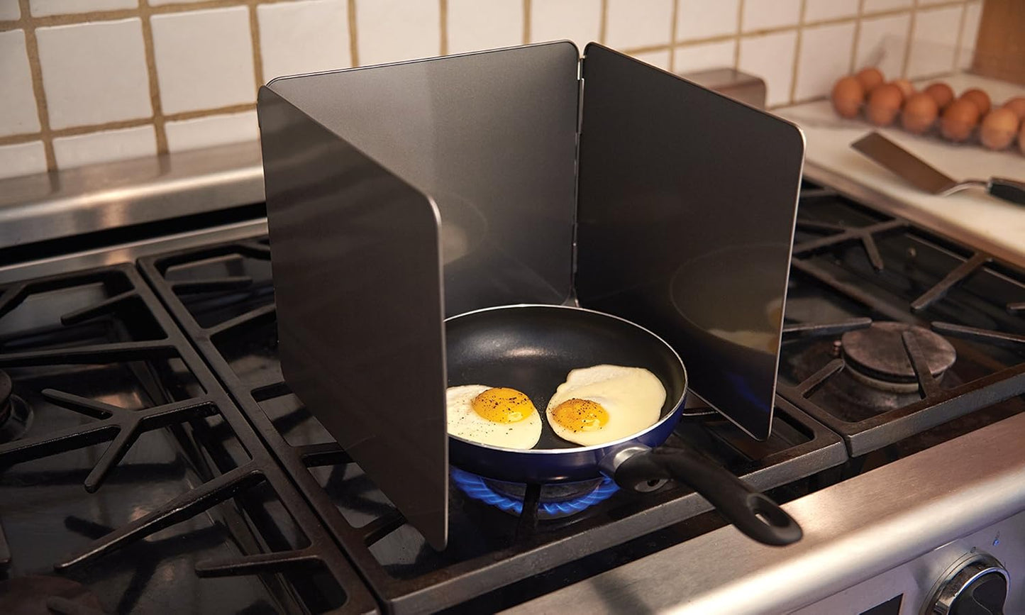 Fox Run Splatter Shield, 3 Sided Frying Splatter Guard For Stove Top | Keep Stoves & Counters Clean | 3 Panel Oil Splatter Guard | Non-Stick Splash Guard For Easy Clean Up | Home Frying Essential